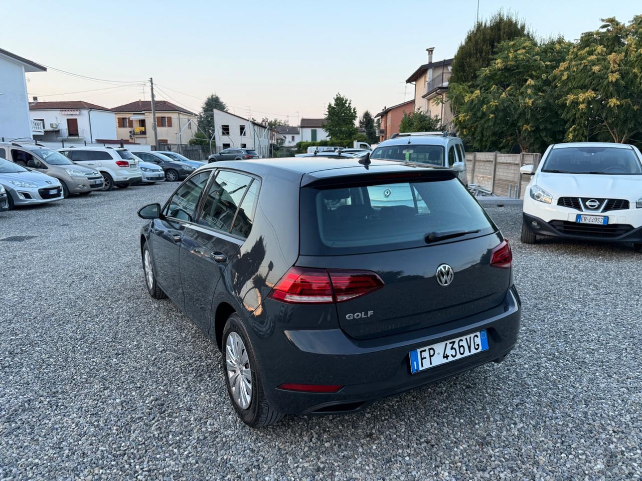 Volkswagen Golf 1.0 TSI 85 CV 5p. Trendline BlueMotion Technology