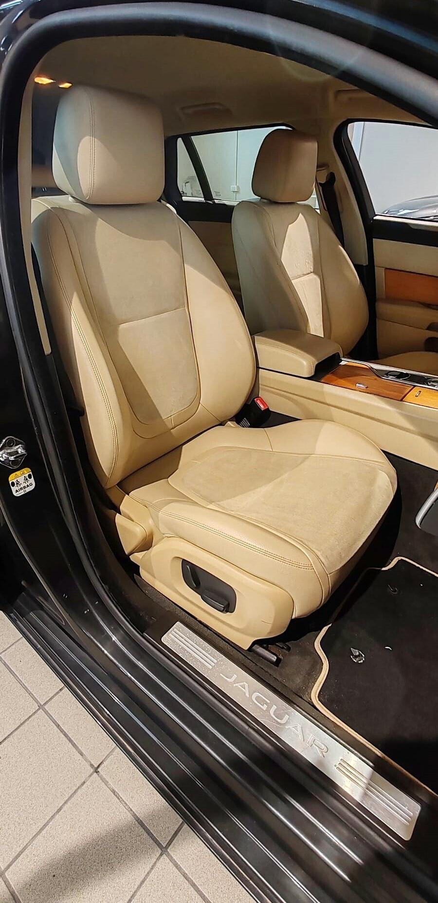 Jaguar XF Sportbrake 2.2 D Business Edition