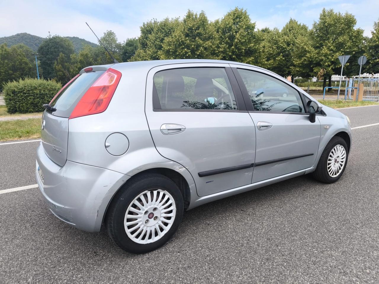 FIAT GRANDE PUNTO 1.2 DYNAMIC "OK NEOPATENTATI"