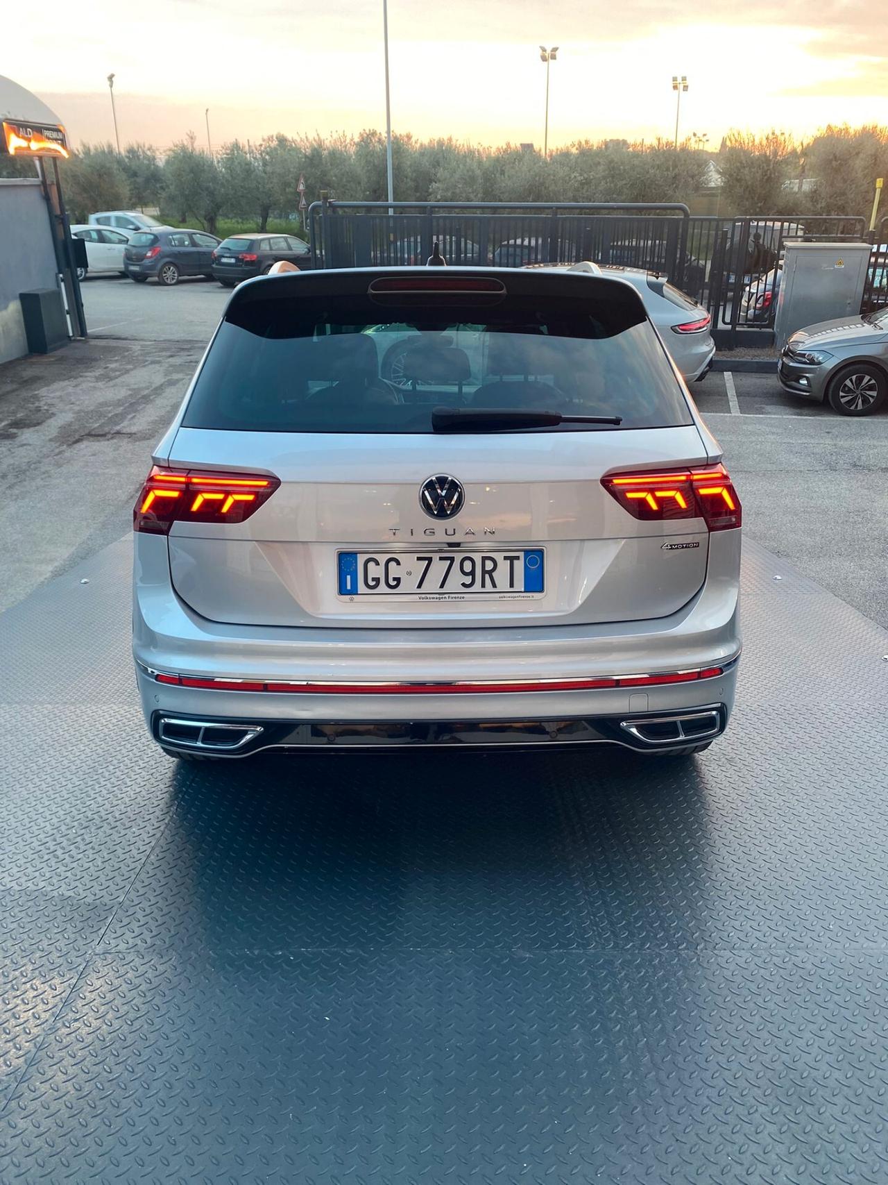 Volkswagen Tiguan 2.0 TDI 200 CV SCR DSG 4MOTION R-Line