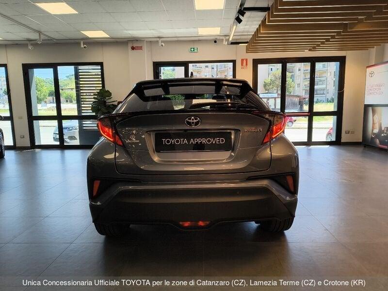 Toyota C-HR 1.8 Hybrid E-CVT Trend