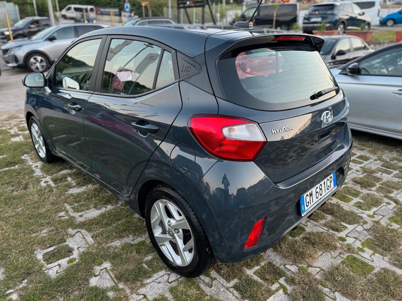 Hyundai i10 1.0 Automatica Tech Connect Pack