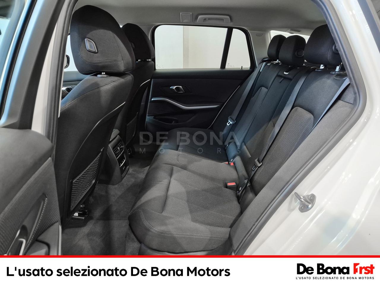 BMW Serie 3 320d touring mhev 48v xdrive auto