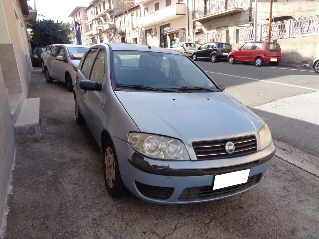 FIAT PUNTO 1.2 DYNAMIC (FINANZIABILE)