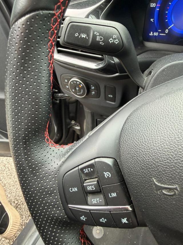 FORD Puma 1.0 EcoBoost Hybrid 125 CV S&S ST-Line
