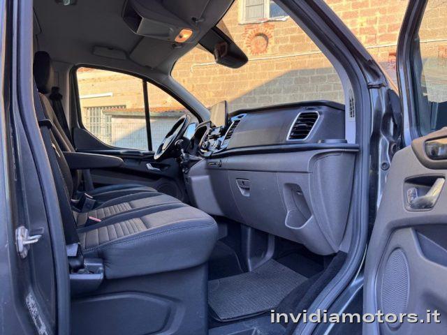 FORD Transit Custom 2.0 170cv PL-N1 6posti Autocarro Titanium