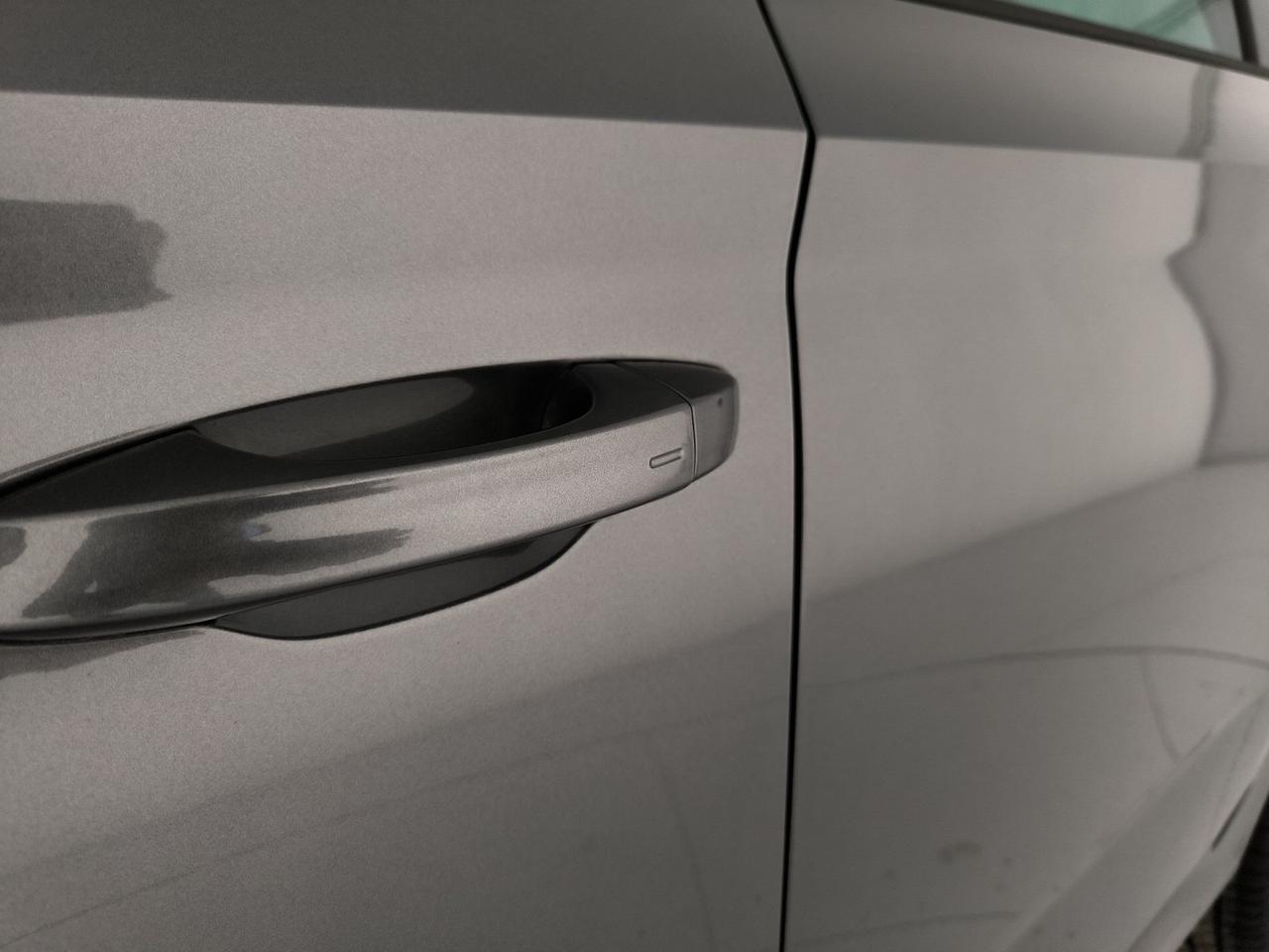 Skoda Kamiq 1.0 tsi black dots 95cv