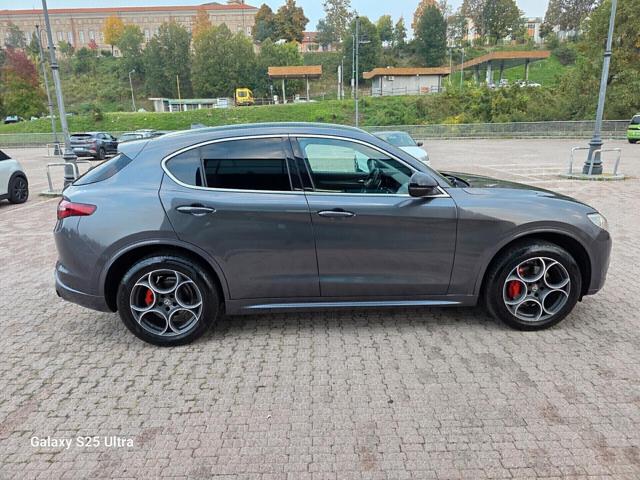 Alfaromeo Stelvio cv210 Q4 gancio traino ritiro usato/scambio