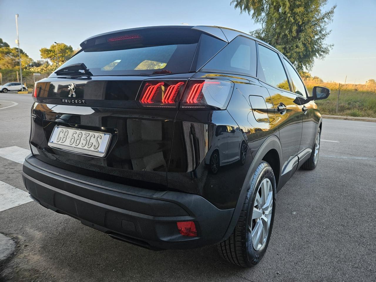 Peugeot 3008 BlueHDi 130 S&S Active Pack