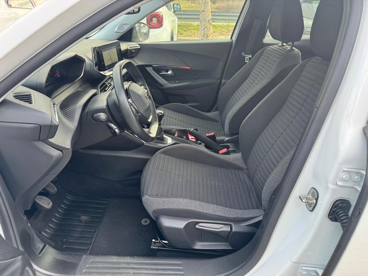 Peugeot 2008 BlueHDi 110 S&S Active Pack NAVI