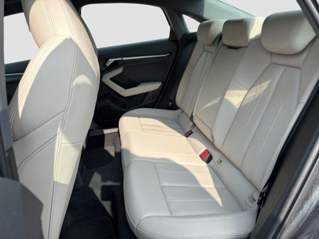 AUDI A3 A3 Sedan 30 TFSI S tronic Business Advanced
