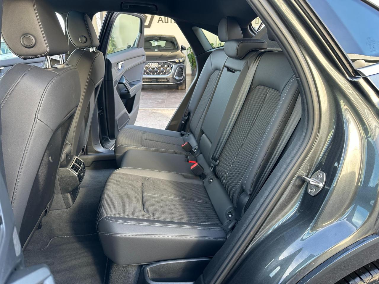 Audi Q3 Sportback 35 2.0 tdi S line edition s-tronic