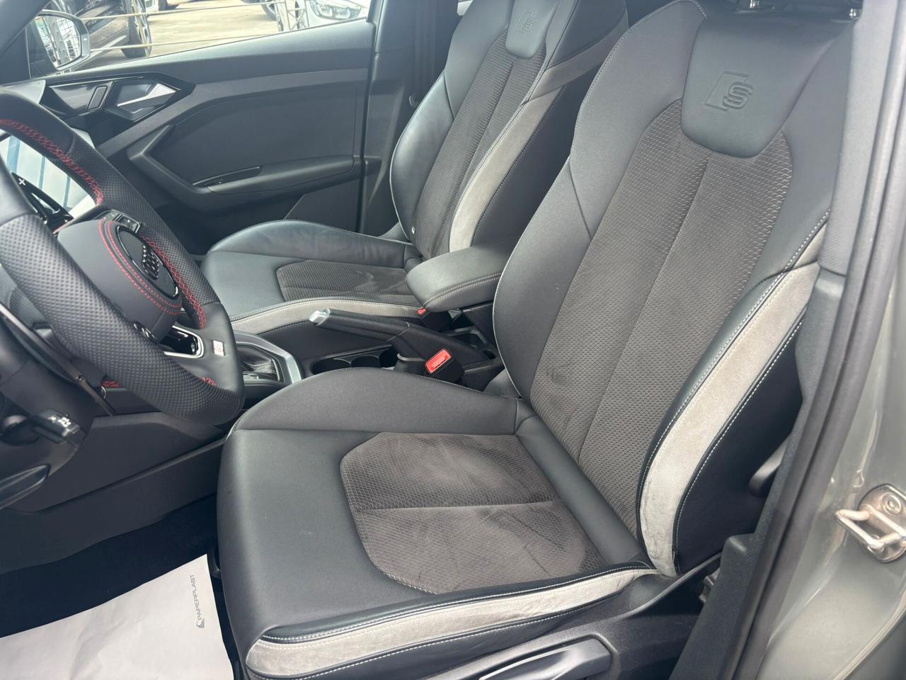 Audi A1 SPB 40 TFSI S tronic line edition