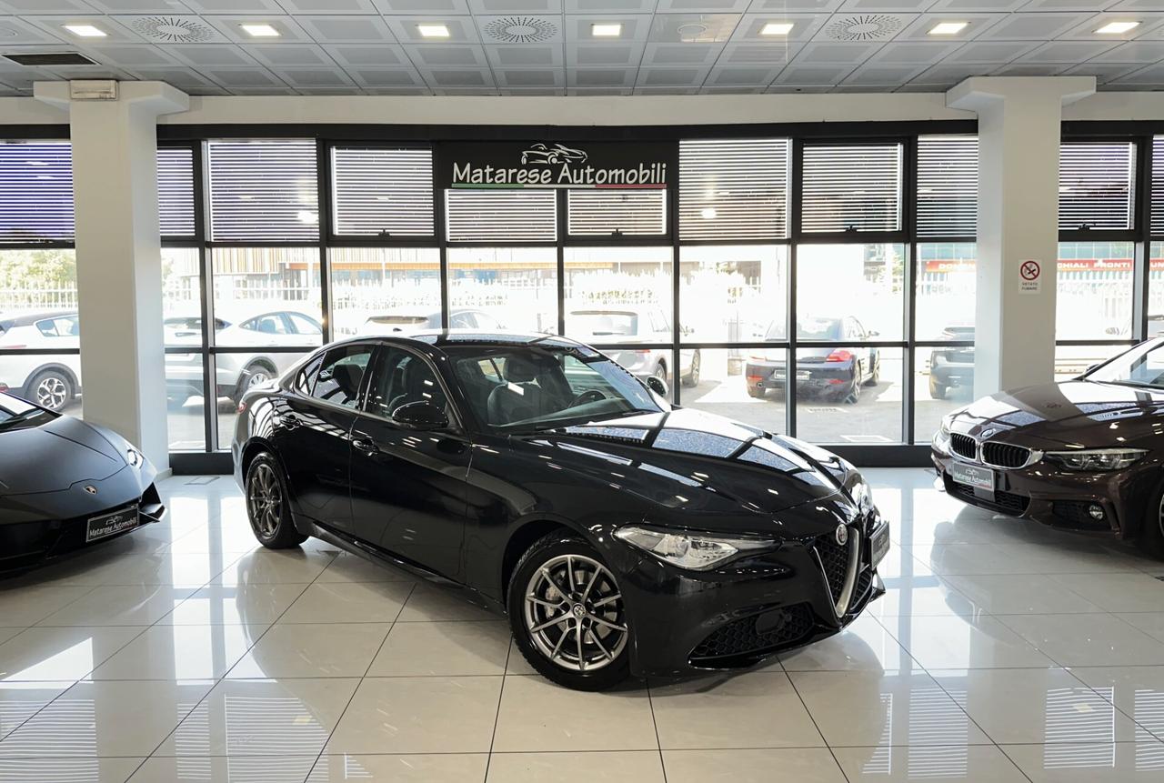 Alfa Romeo Giulia MY19 2.0 200CV AT8 Radar 1Proprietario Garanzia