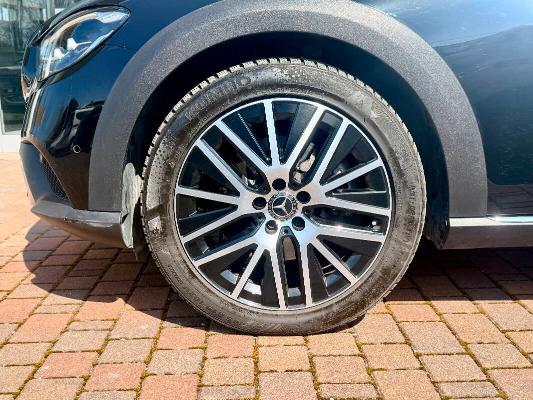 Mercedes Classe E 220 d mhev Business Sport 4matic auto