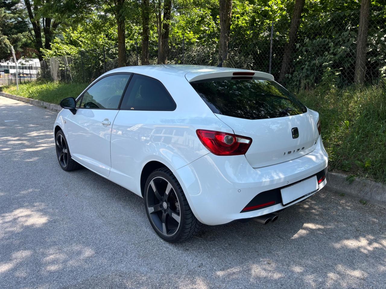 Seat Ibiza 2.0 TDI 3p FR 143cc