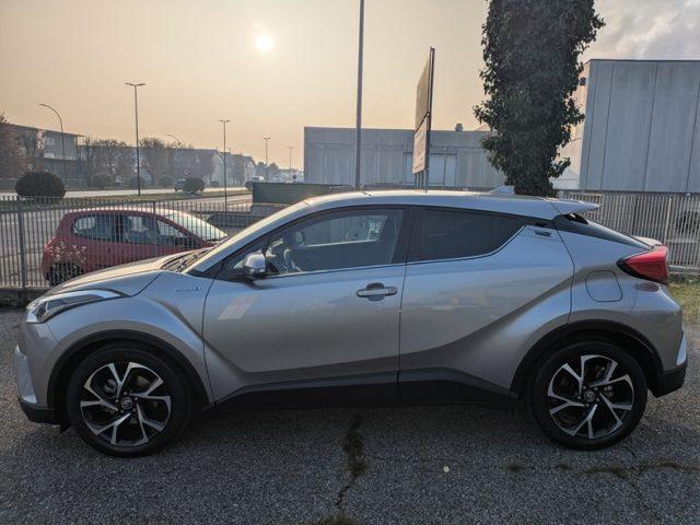 TOYOTA C-HR Hybrid E-CVT Trend