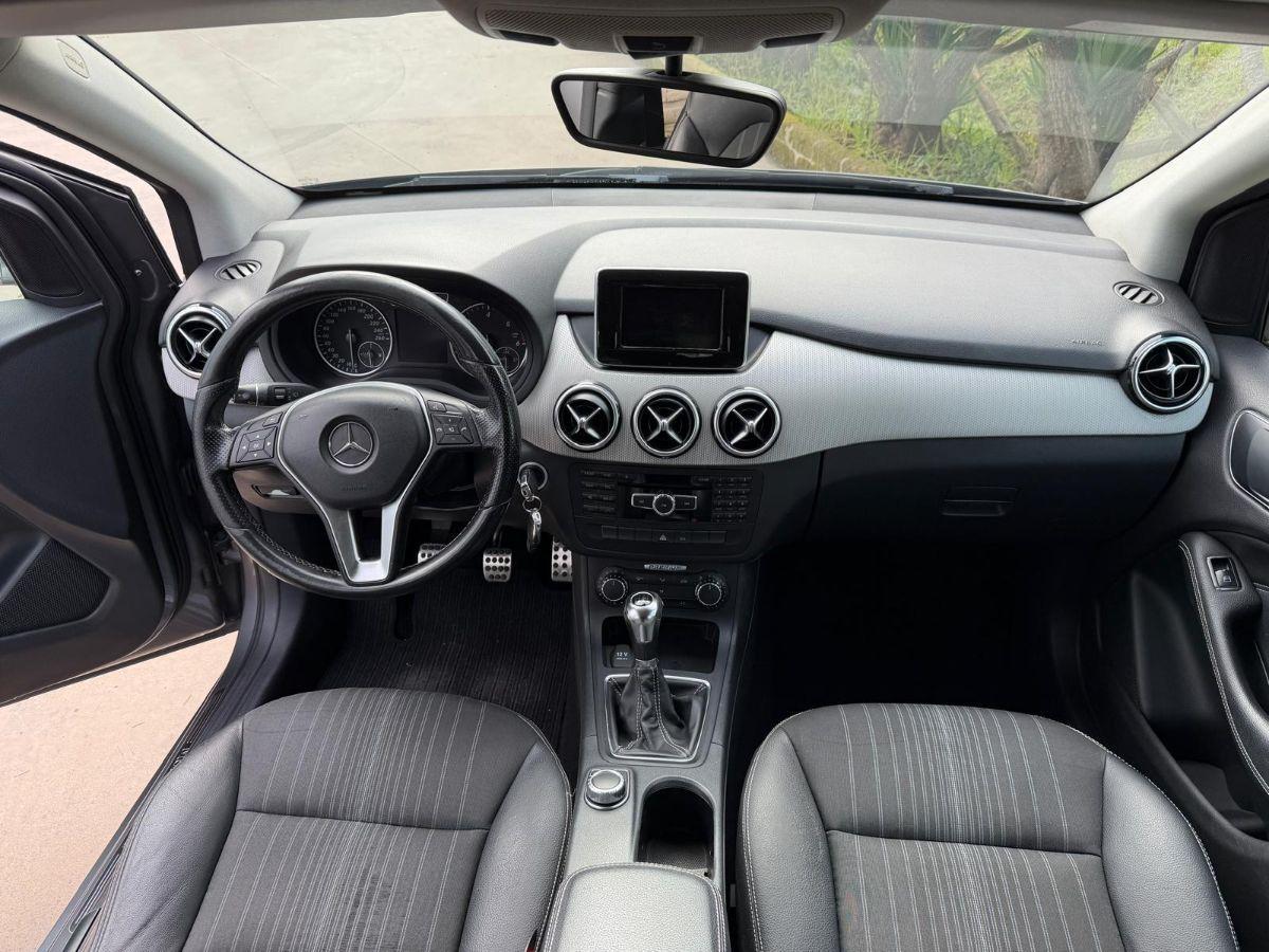 MERCEDES - Classe B - B 200 CDI Premium