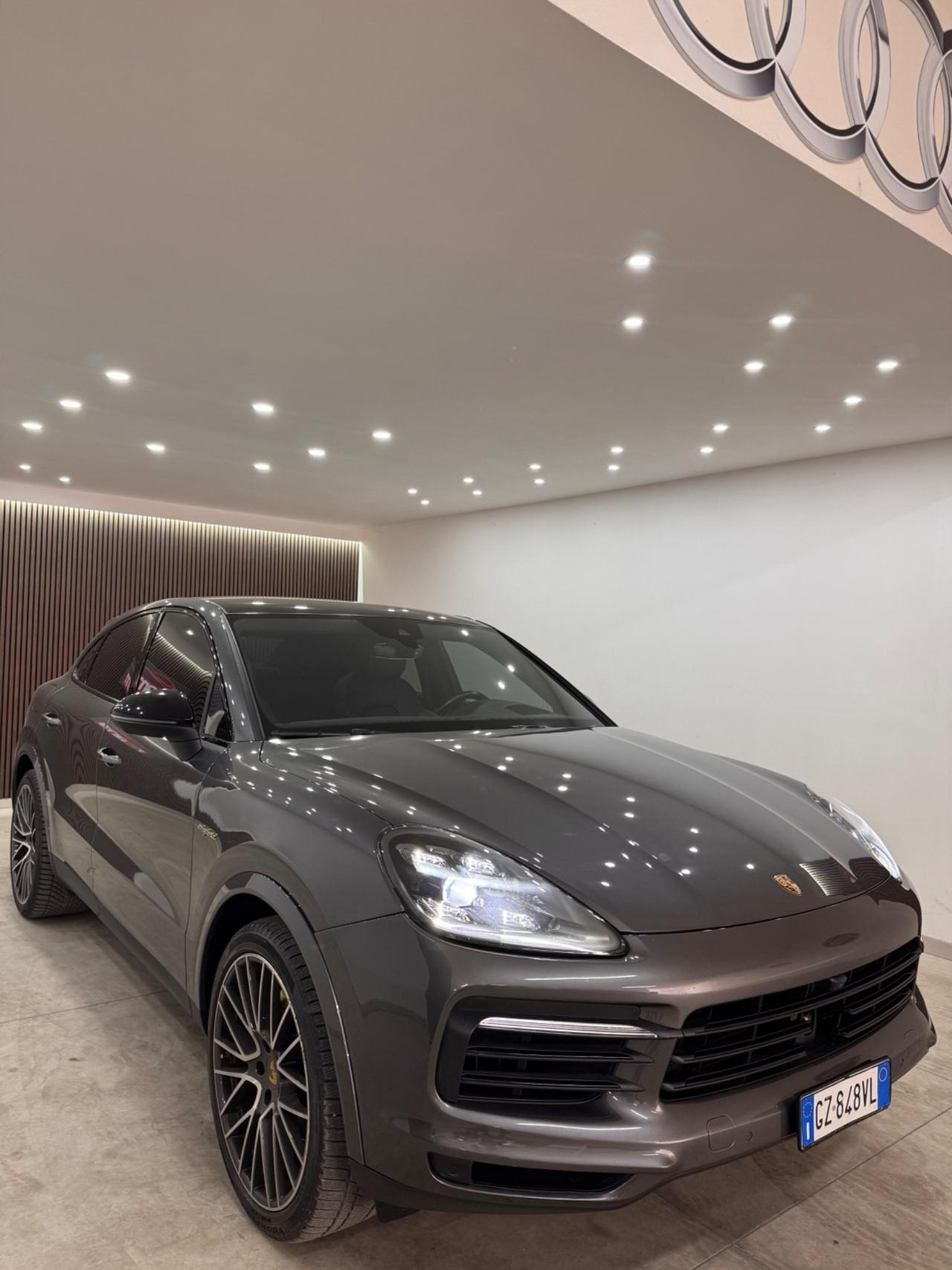 Porsche Cayenne Coupé 3.0 V6 E-Hybrid