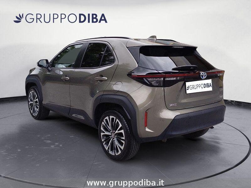 Toyota Yaris Cross 1.5h Lounge fwd 116cv e-cvt