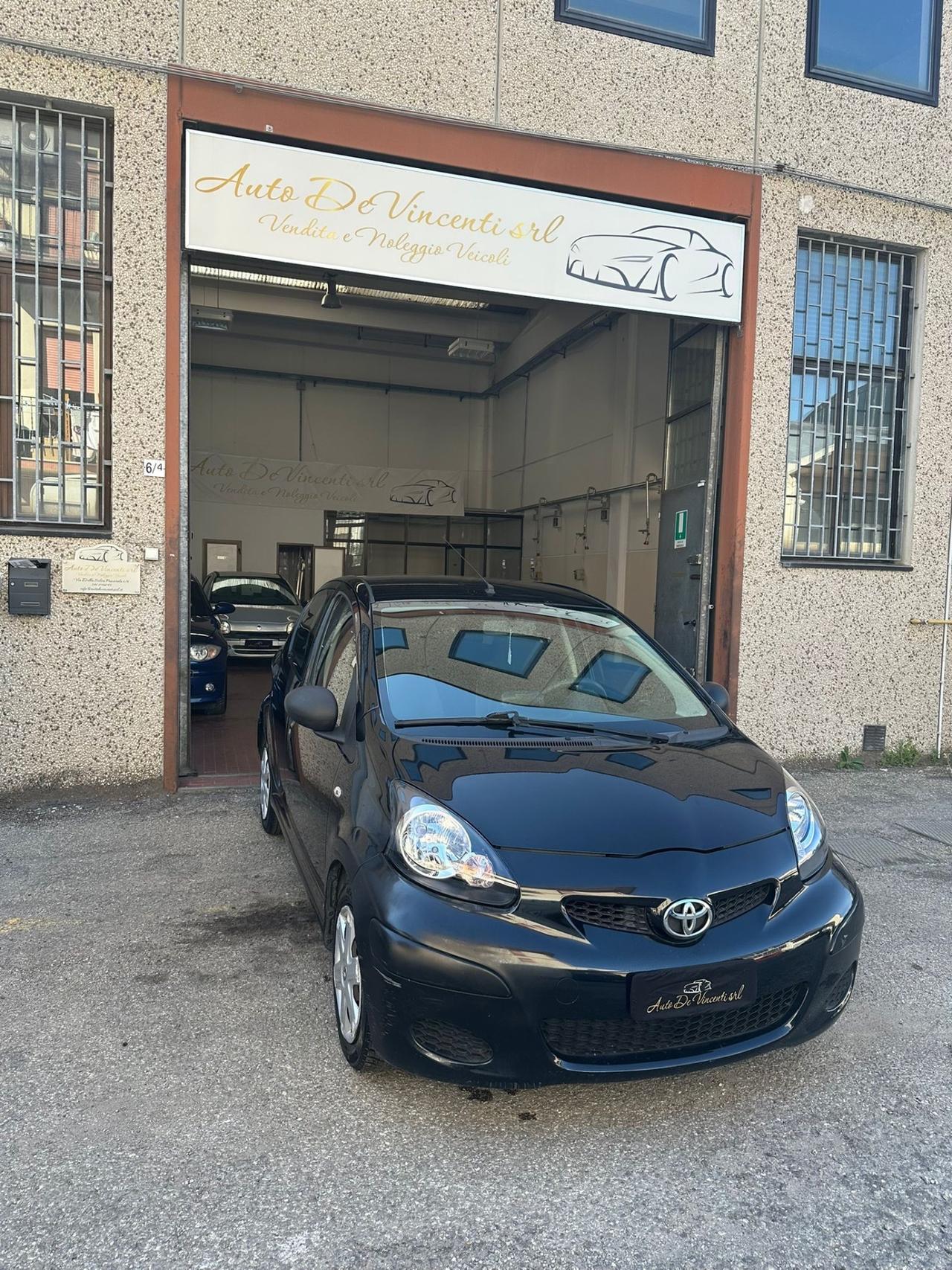Toyota Aygo 1.0 12V VVT-i 5 porte Sol Connect