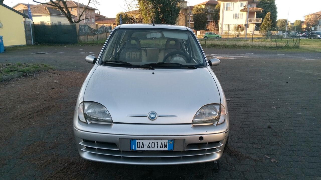 Fiat 600 1.1 50th Anniversary