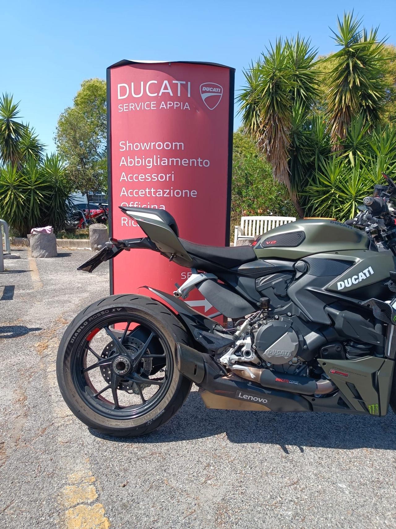 Ducati Streetfighter V2 STORM GREEN