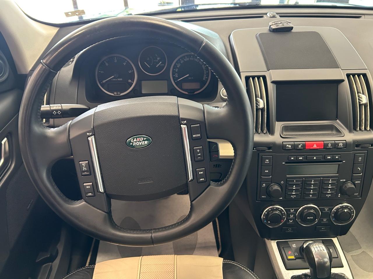 Land Rover Freelander - 2012 2.2 TD4 150cv 150.000 KM