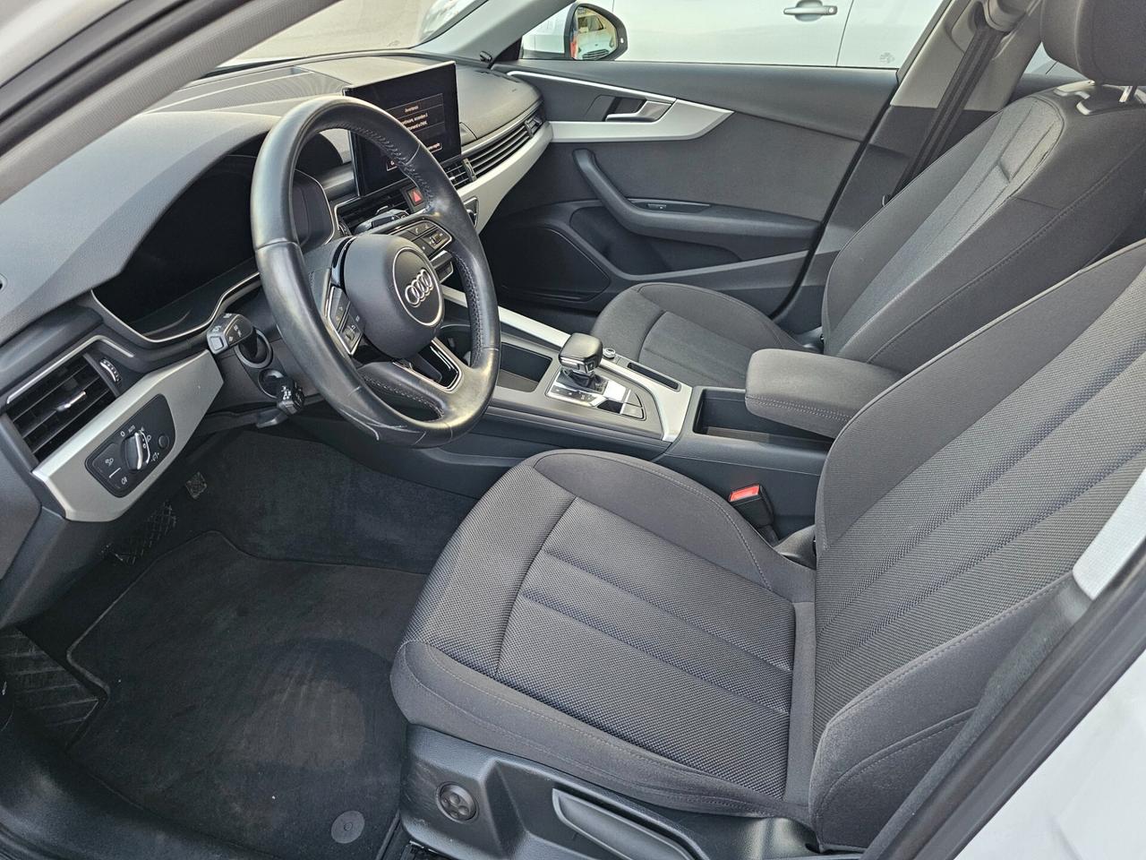AUDI A4 AVANT 35 2.0 TDI 163CV SPORT BUSINESS