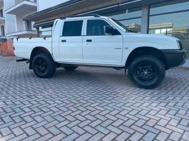 Mitsubishi L200 2.5 TDI 4WD Double Cab Pick-up GL GANCIO TRAINO