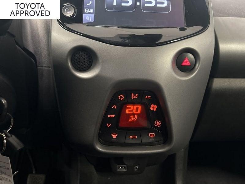Toyota Aygo 5P 1.0 X-PLAY 72CV