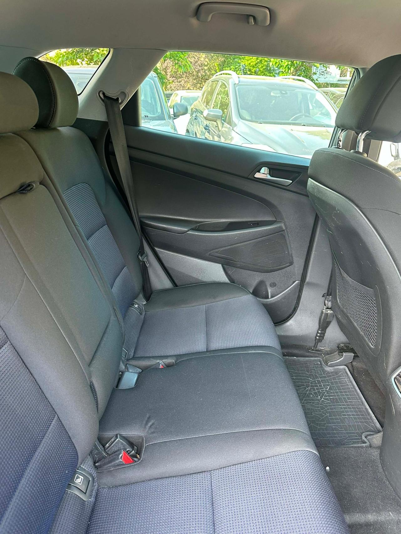 Hyundai TUCSON 1.7 CRDi KMCERT GARANZ UNICOPR
