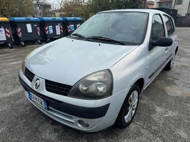 RENAULT Clio 1.2 neopatentati senza nessun lavoro da fare