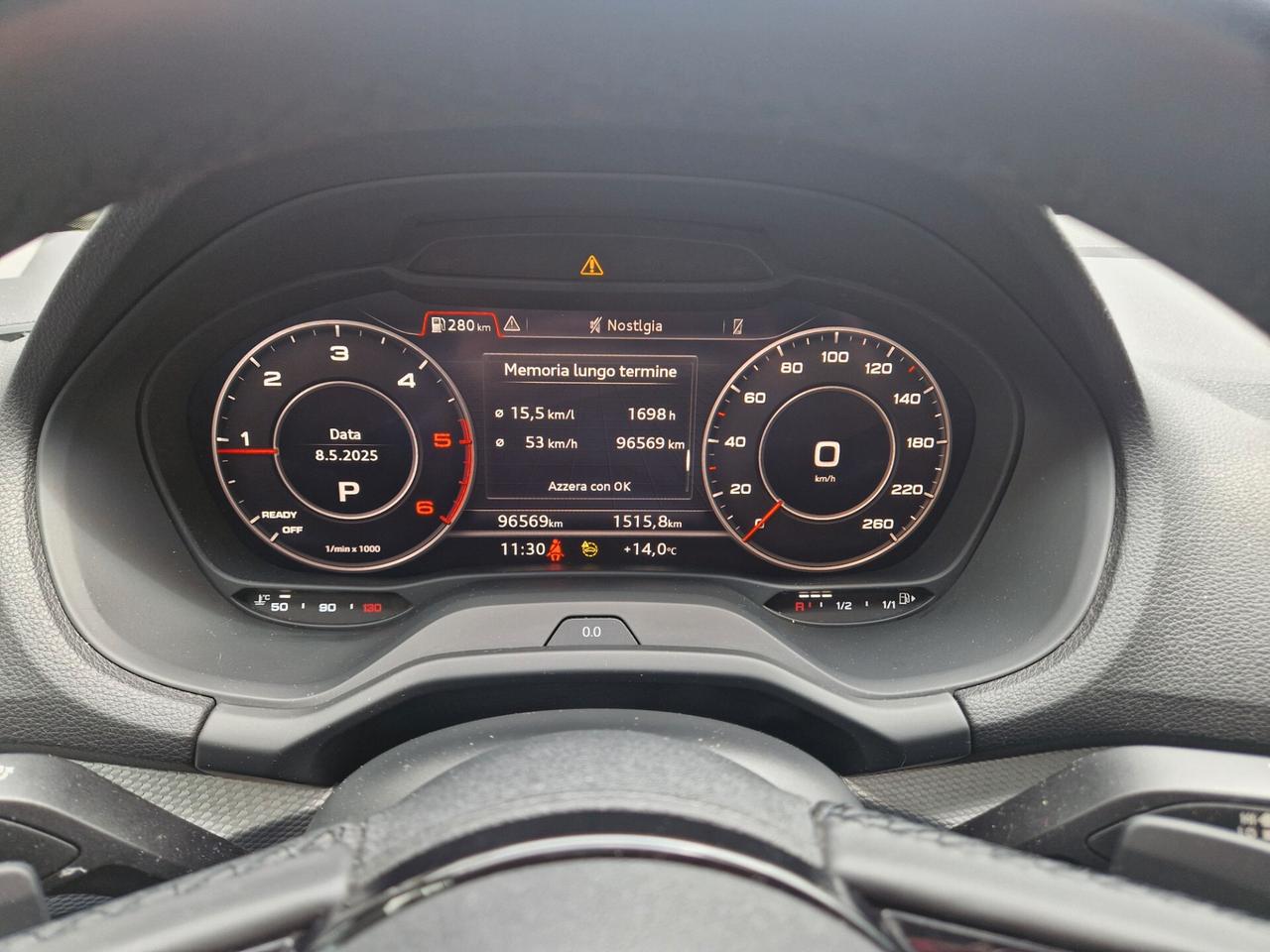 Audi Q2 35 TDI quattro S tronic Identity Black