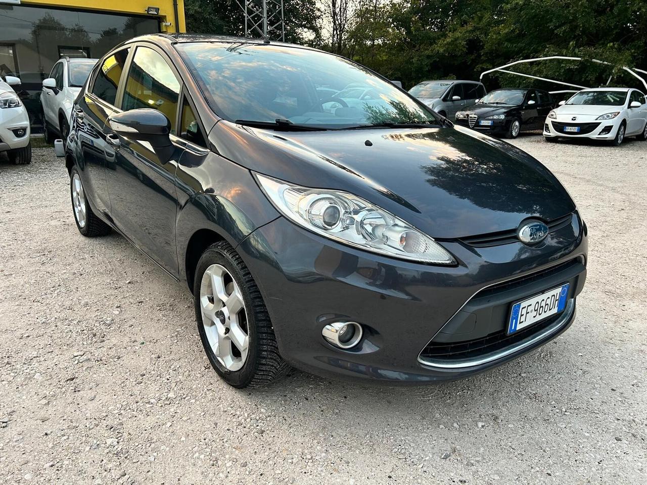 FORD FIESTA 1.2 82CV TITANIUM UNICO PROPRIETARIO