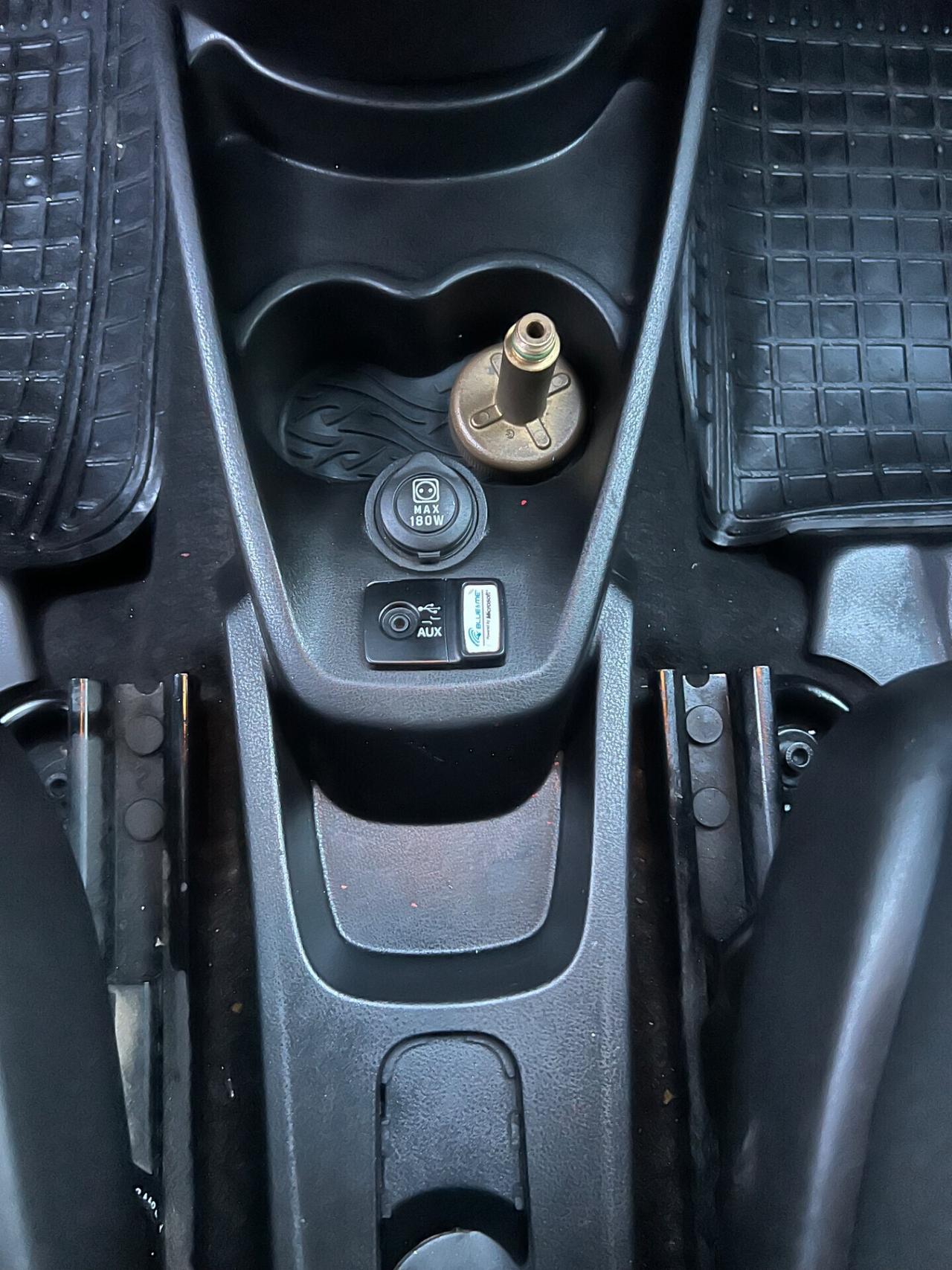 Lancia Ypsilon 1.2 BENZINA/GPL ORIGINALE Ecochic Platino