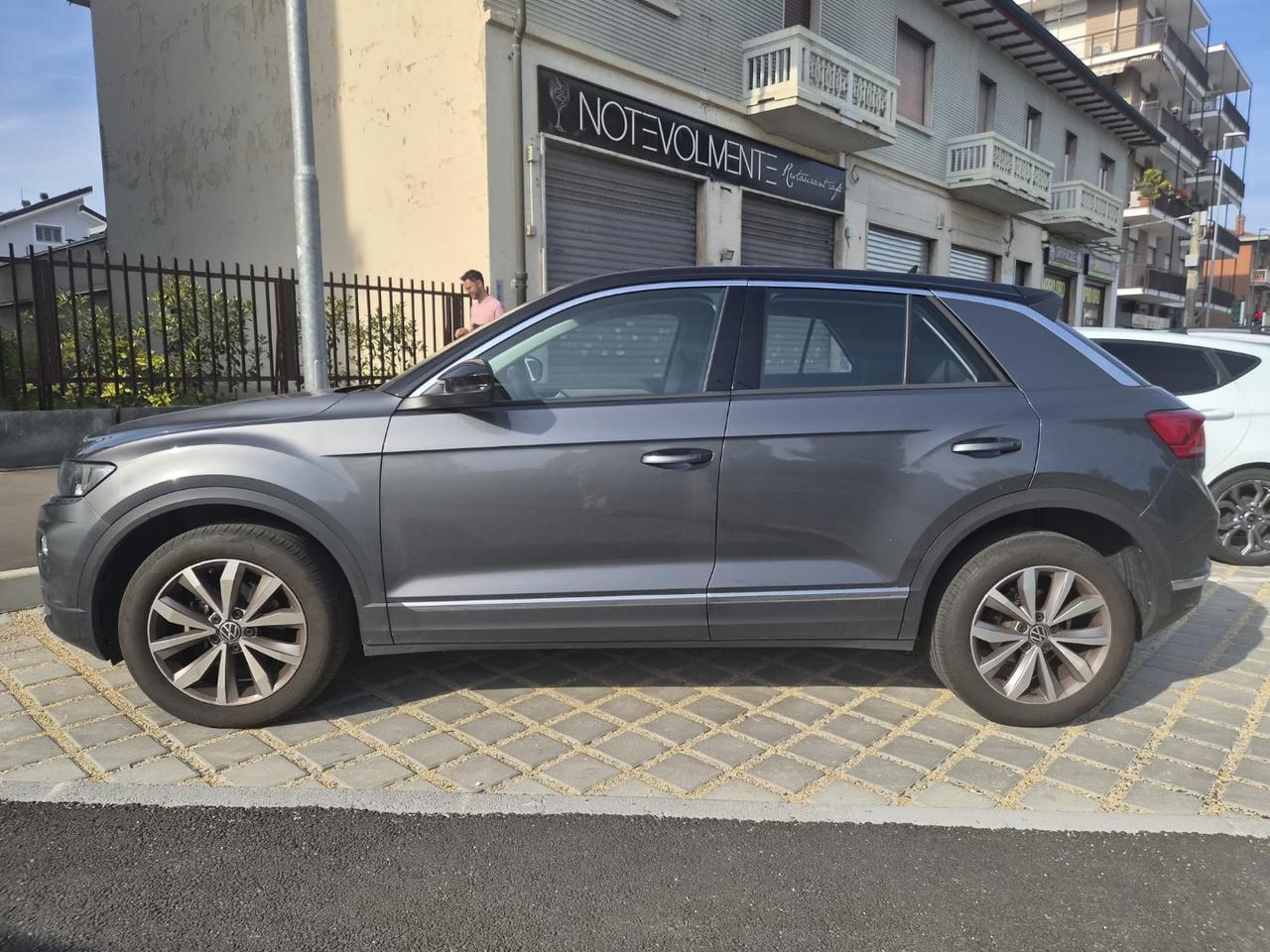 VOLKSWAGEN T-Roc 2.0 TDI SCR Style