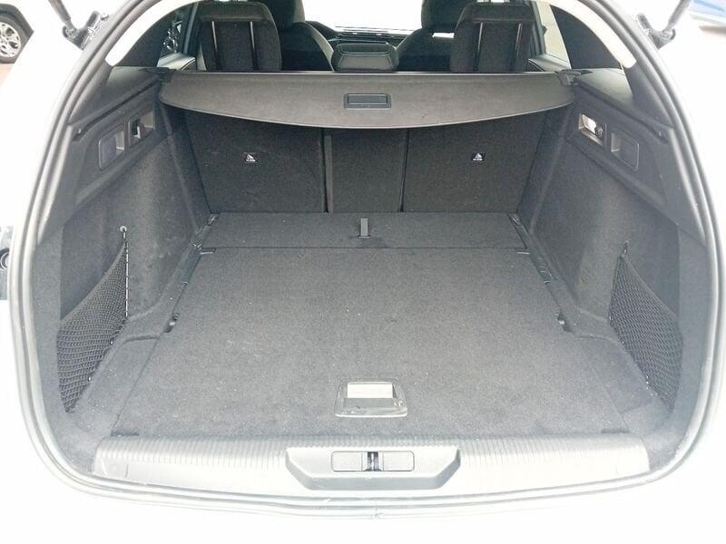 Peugeot 308 Allure BlueHDi 130 EAT8 S&S aut.