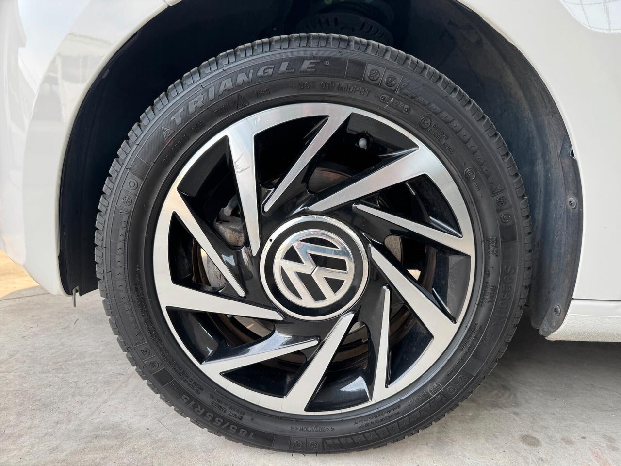 Volkswagen up! Move