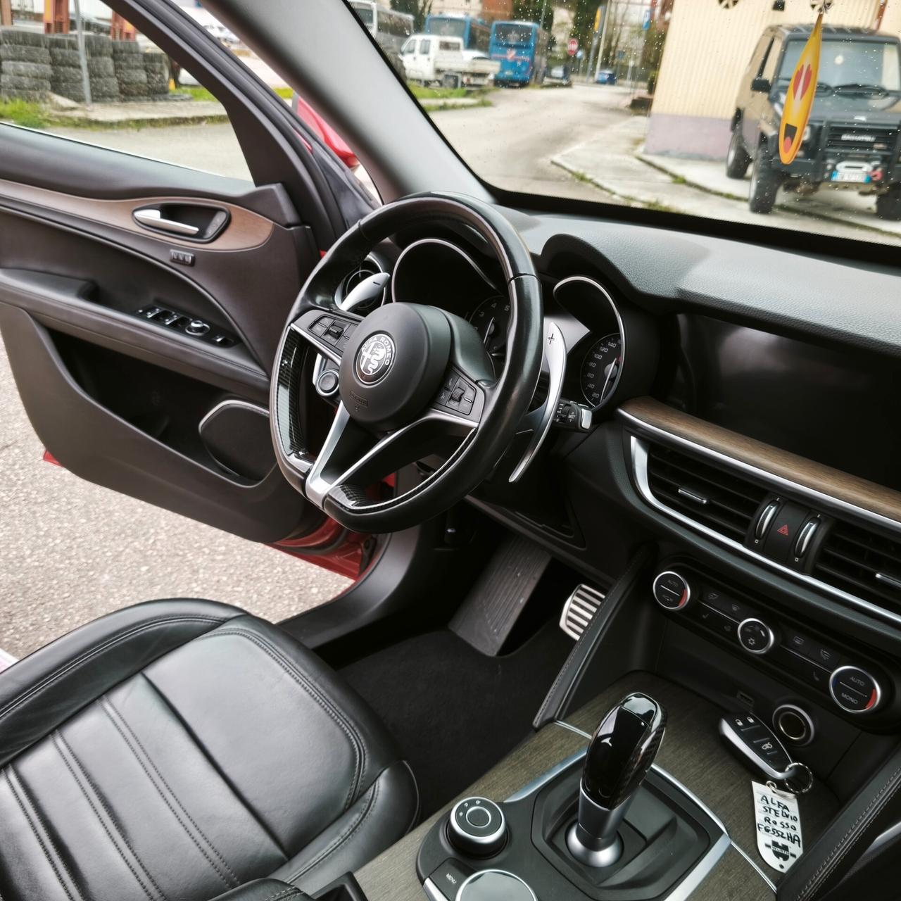 Alfa Romeo Stelvio 2.0 Turbo 280 CV AT8 Q4 First Edition