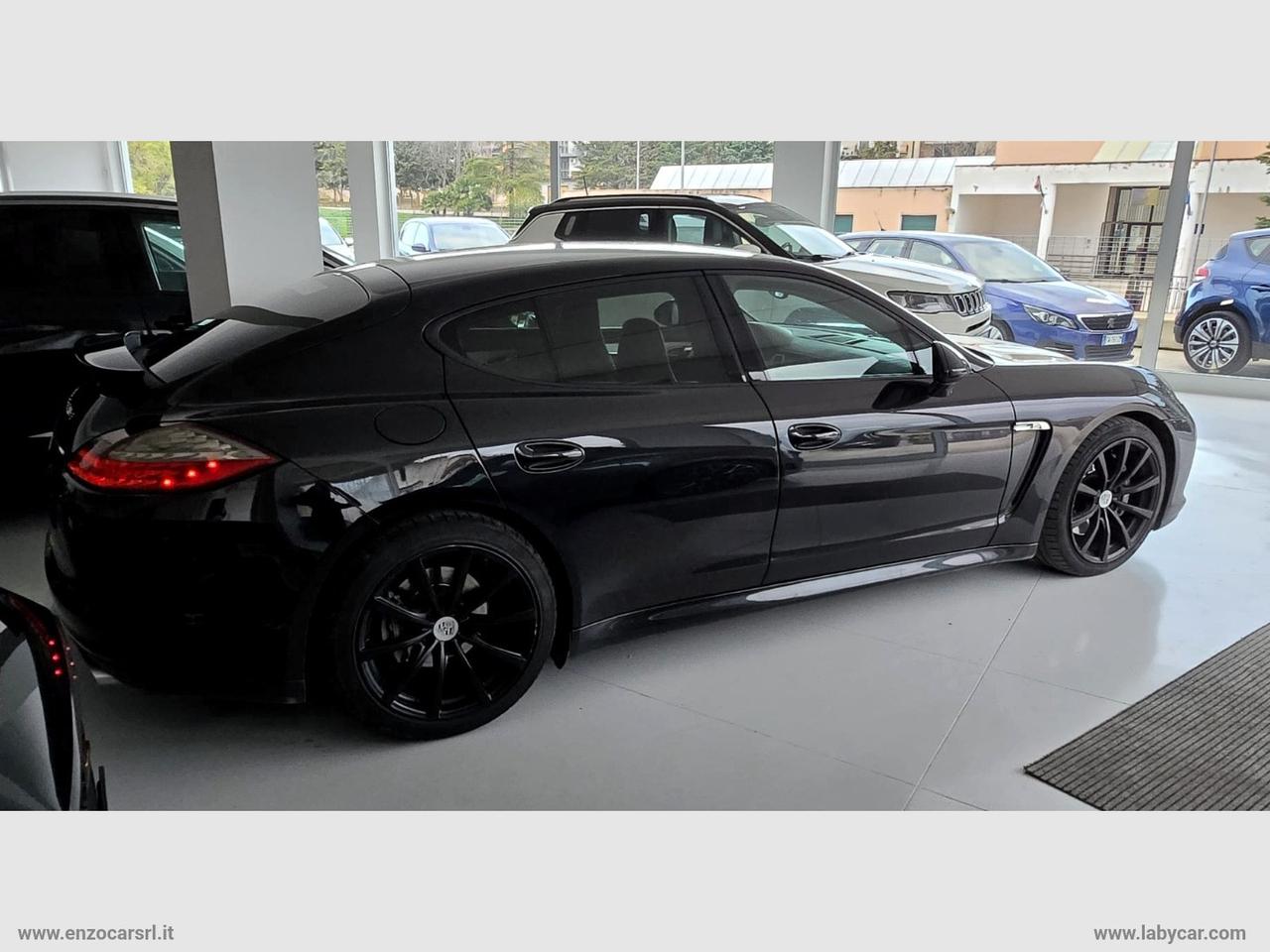 PORSCHE Panamera 3.0 Diesel Platinum Edition ALL BLACK