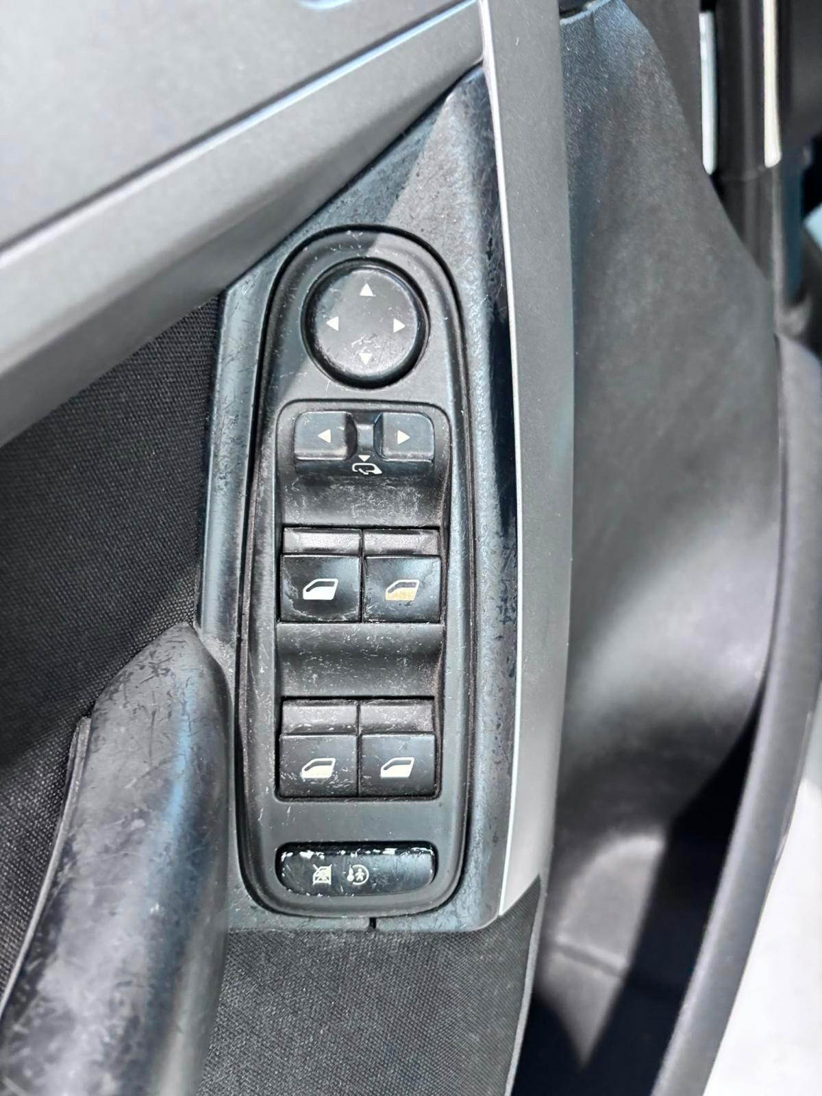 Citroen C4 Picasso 7 Posti Diesel Manuale Neopatentati