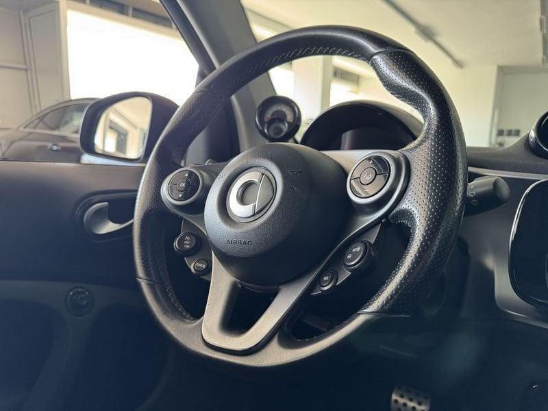 smart fortwo 70 1.0 twinamic Passion