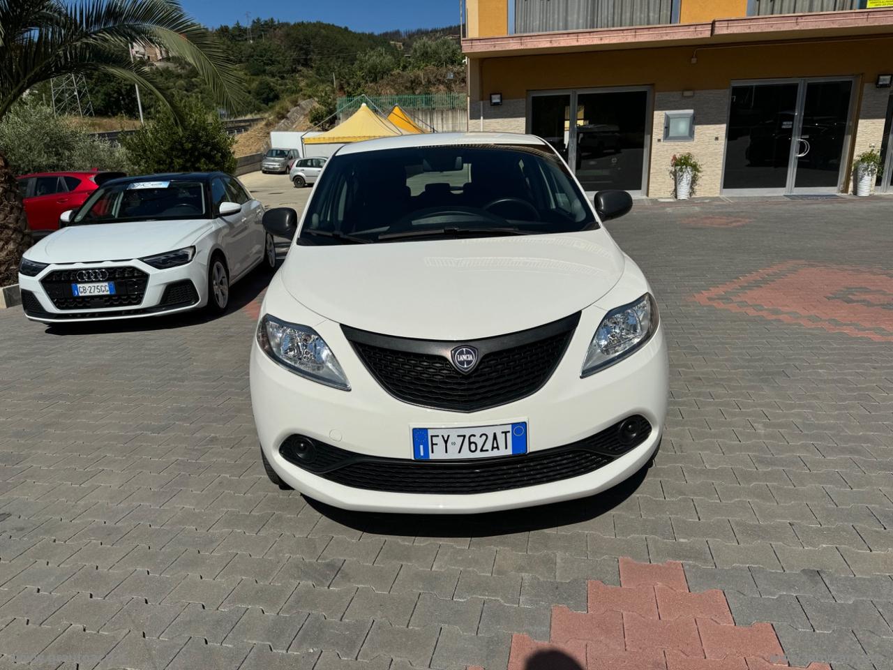 LANCIA Ypsilon 1.2 69 CV 5p. S&S Gold