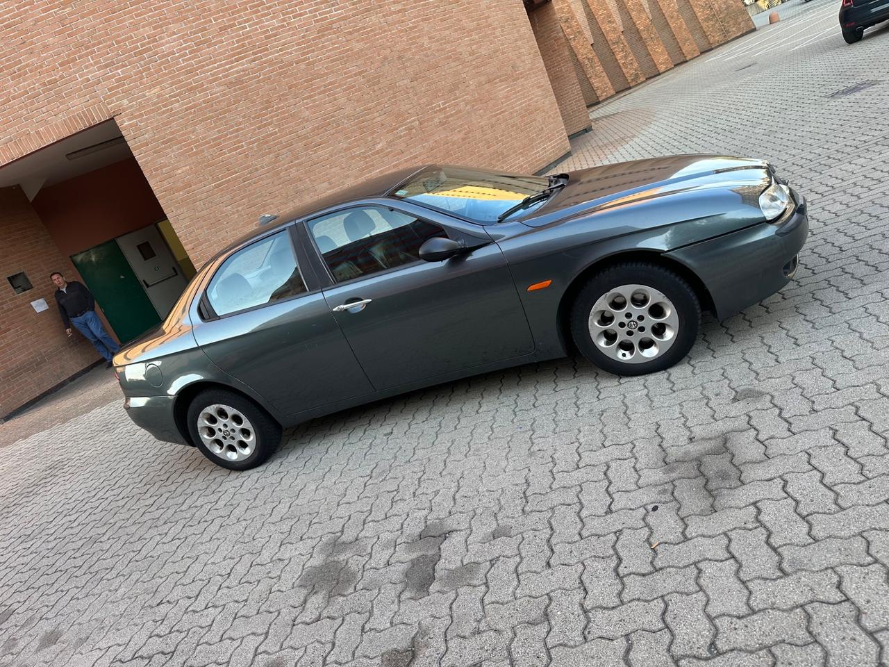 Alfa Romeo 156 1.6i 16V Twin Spark cat Progression