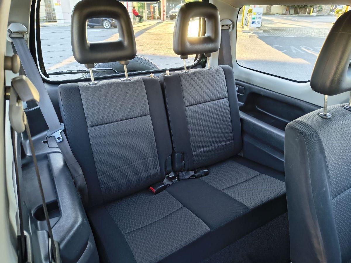 SUZUKI - Jimny - 1.5 DDiS 4WD