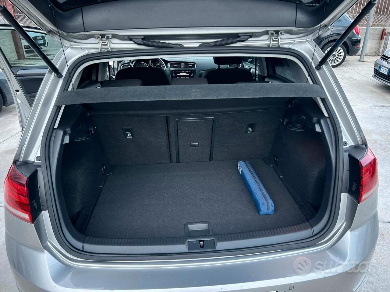 Volkswagen Golf 1.6 TDI 115 CV 5p. -CARPLAY-LED