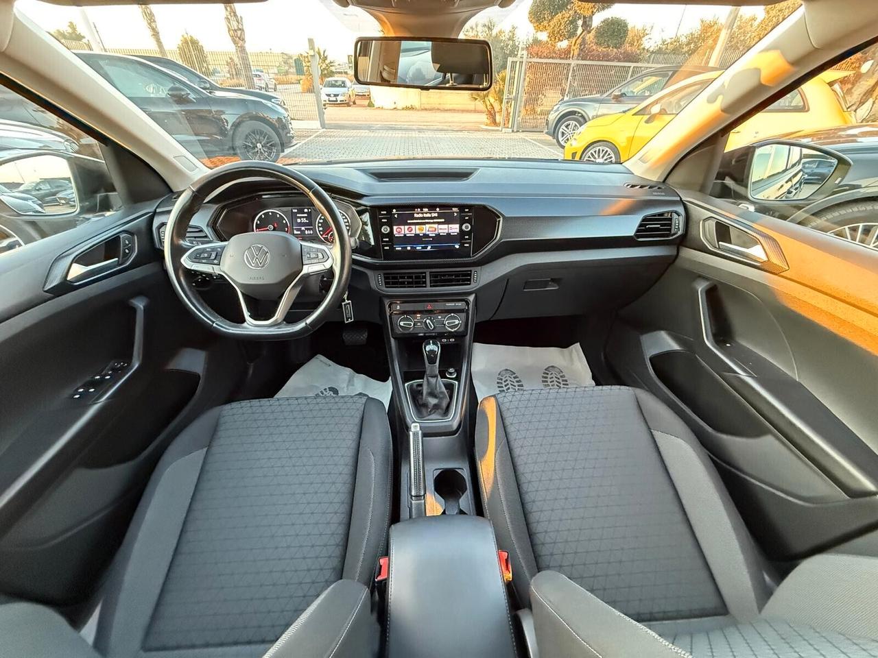 Volkswagen T-Cross 1.0 TSI 110 CV DSG Sport