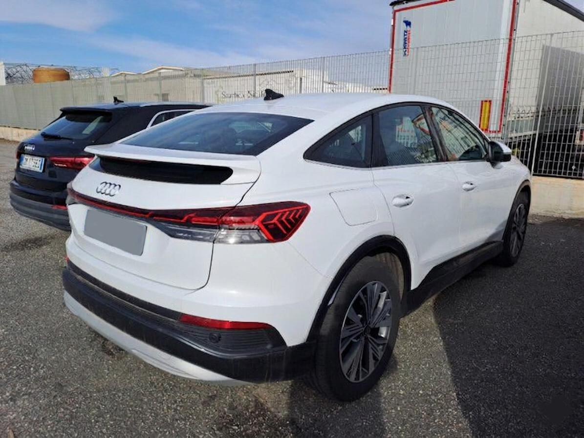 Audi Q4 45 e-tron 286 CV LED Camera ACC