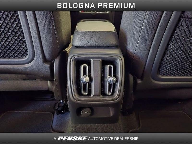 Volvo XC40 XC40 B3 automatico Core
